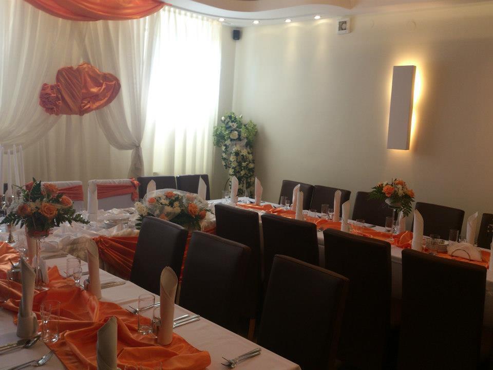 Hotel Korona ชีคฮานูฟ ภายนอก รูปภาพ