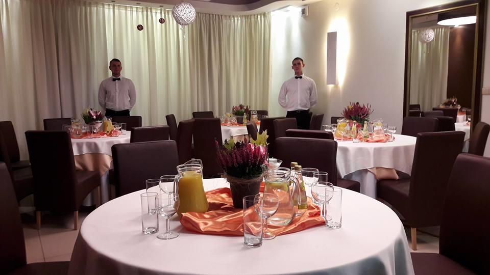 Hotel Korona ชีคฮานูฟ ภายนอก รูปภาพ